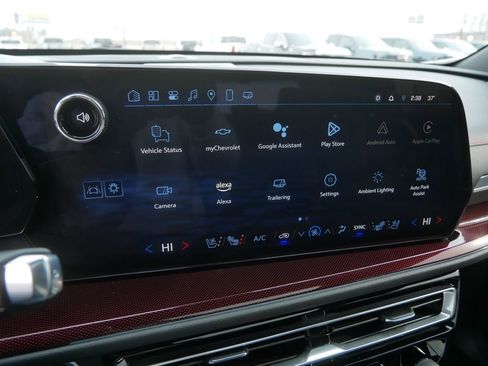 Certified 2025 Chevrolet Traverse RS w/ LPO, Floor Liner Package image 36