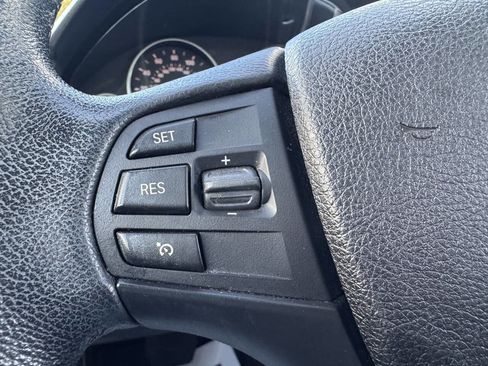 Used 2014 BMW 320i xDrive Sedan image 18