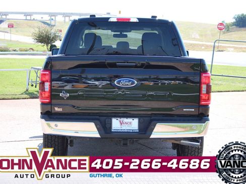 Used 2022 Ford F150 XLT w/ Equipment Group 302A High image 8