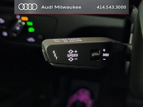 Used 2023 Audi Q5 2.0T Premium Plus w/ Premium Plus Package AWD/4WD image 35