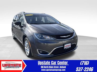 Used 2017 Chrysler Pacifica Touring-L Plus w/ Advanced Safetytec Group