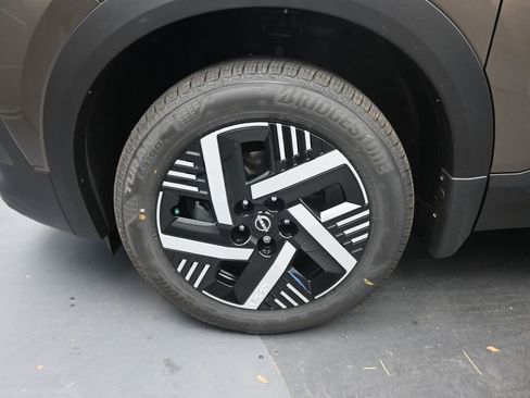 New 2026 Nissan Kicks SV image 28