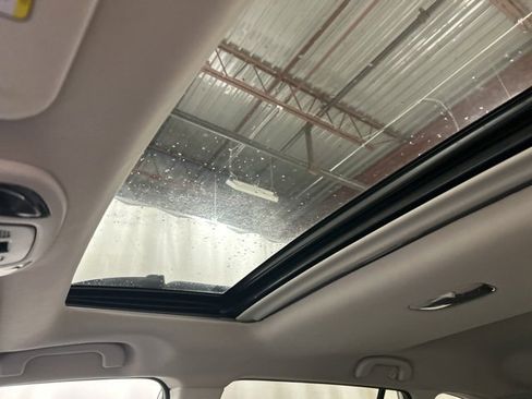 Used 2022 Subaru Outback Premium image 25