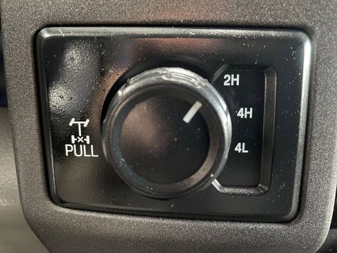 Used 2020 Ford F250 XL w/ Power Equipment Group image 20