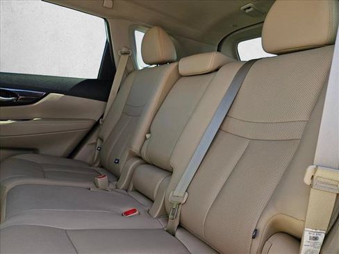 Used 2020 Nissan Rogue SL FWD image 15