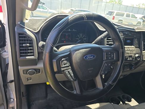 Used 2018 Ford F150 XL w/ Equipment Group 101A Mid RWD image 8