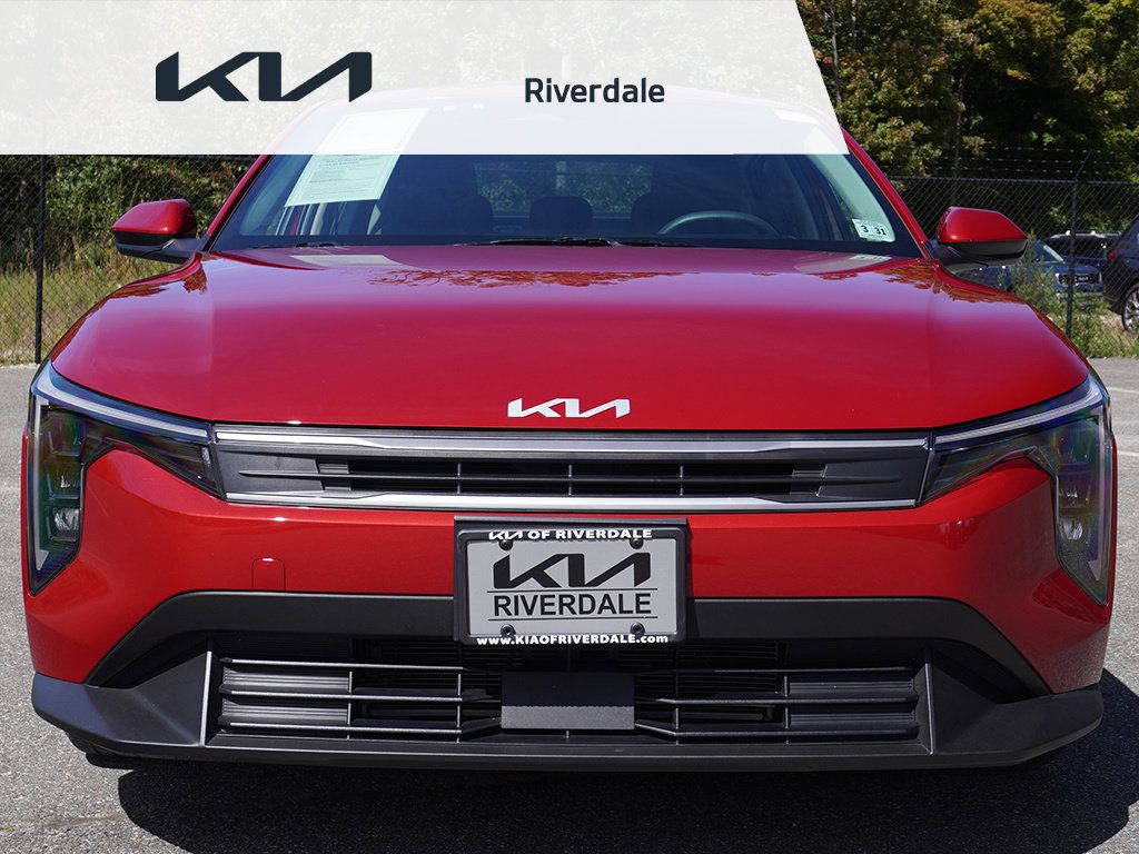 Used 2025 Kia K4 FWD image 9