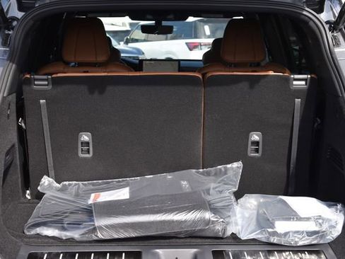 New 2026 INFINITI QX60 Autograph w/ Dark Cargo Package image 26