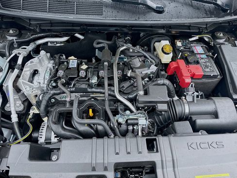 New 2026 Nissan Kicks SV FWD image 30