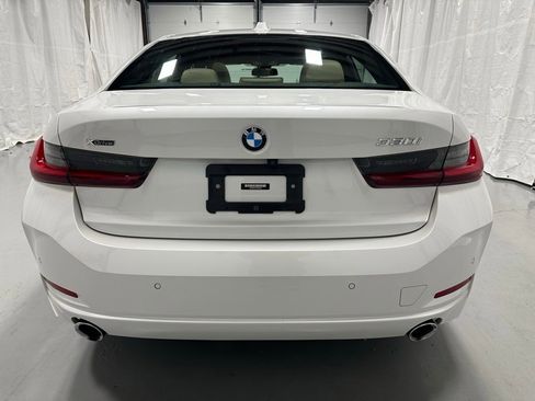 Used 2023 BMW 330i xDrive Sedan w/ Premium Package image 6