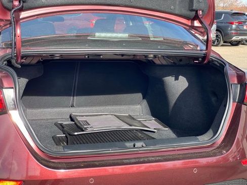 Certified 2023 Nissan Sentra SV image 28