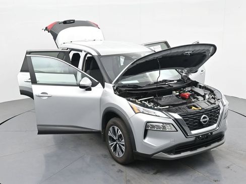 Used 2022 Nissan Rogue SV AWD/4WD image 40