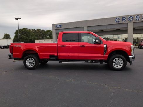 Certified 2024 Ford F250 XLT w/ Camper Package AWD/4WD image 3