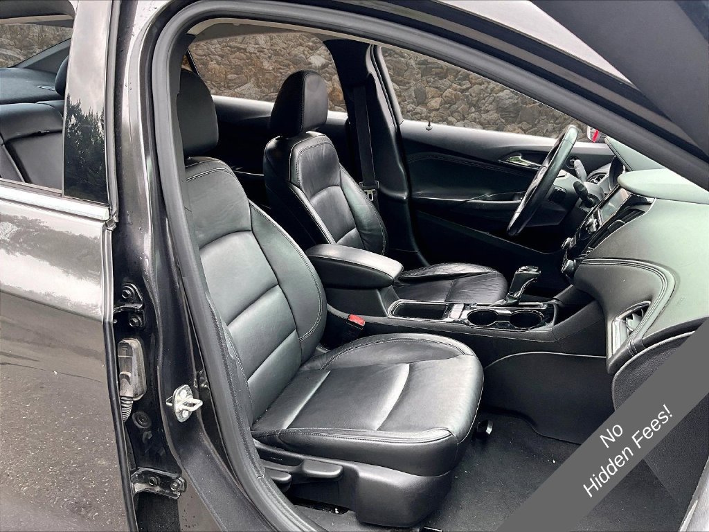 Used 2017 Chevrolet Cruze Premier FWD image 7