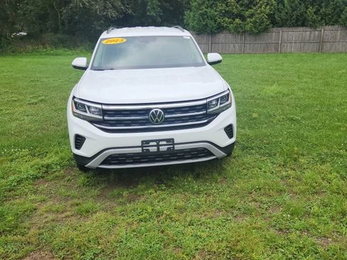 Used 2023 Volkswagen Atlas SE w/ Black Wheel Package AWD/4WD image 2