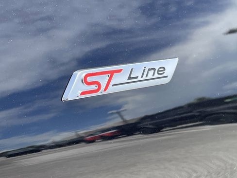 New 2026 Ford Explorer ST-Line w/ ST-Line Street Pack RWD image 12