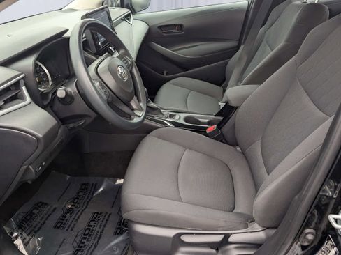 Used 2022 Toyota Corolla LE image 13