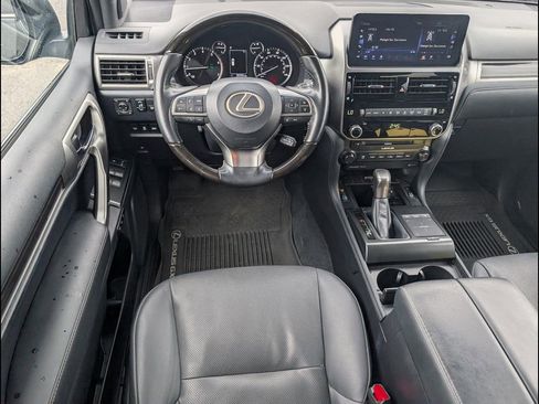 Used 2023 Lexus GX 460 Premium w/ Premium Package AWD/4WD image 9