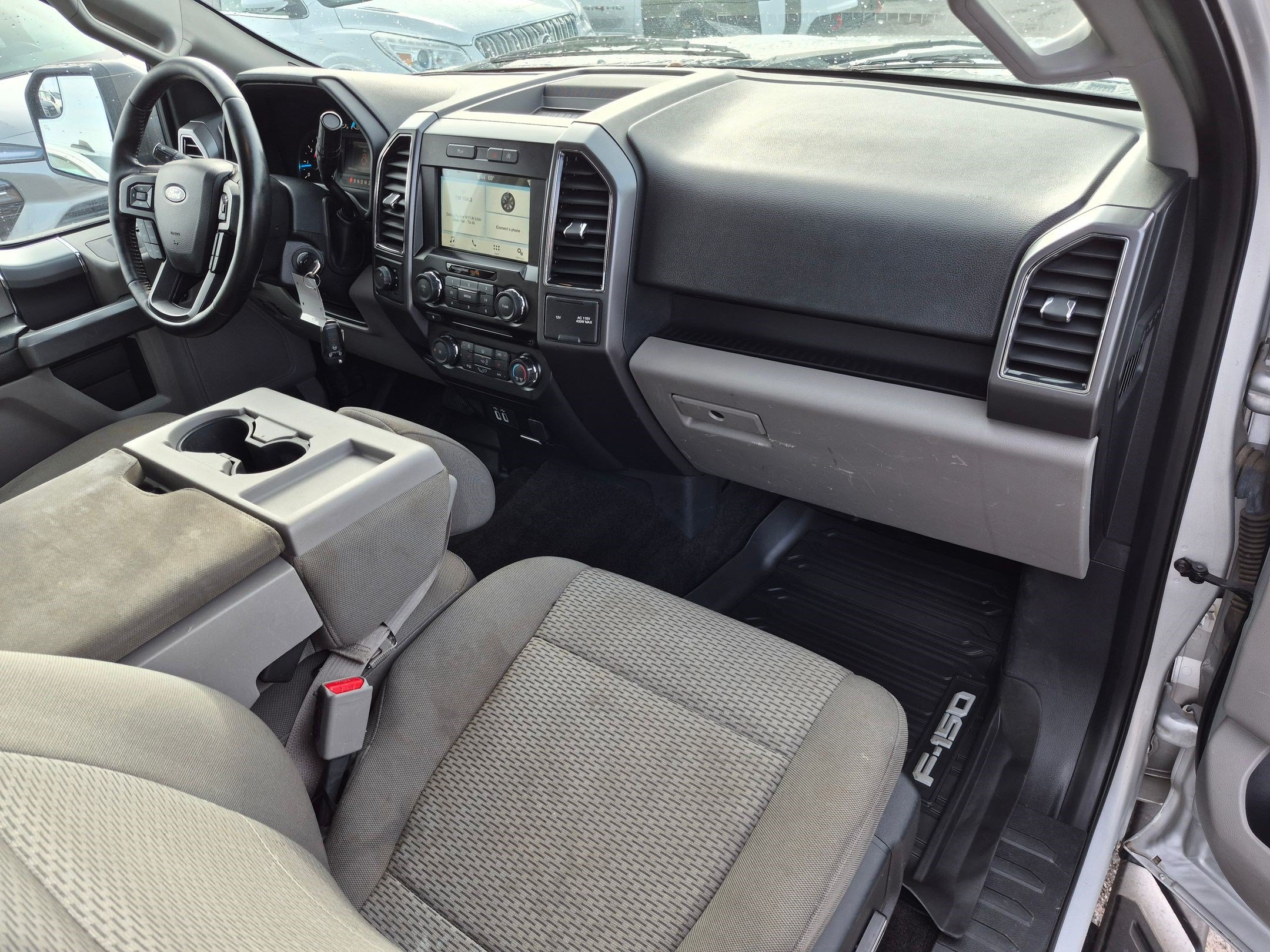 Used 2017 Ford F150 XLT w/ Equipment Group 302A Luxury AWD/4WD image 30