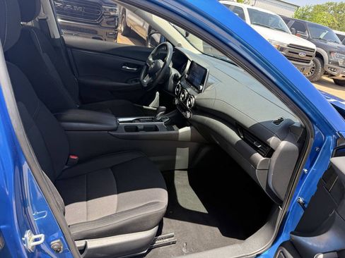 Used 2022 Nissan Sentra SV FWD image 10