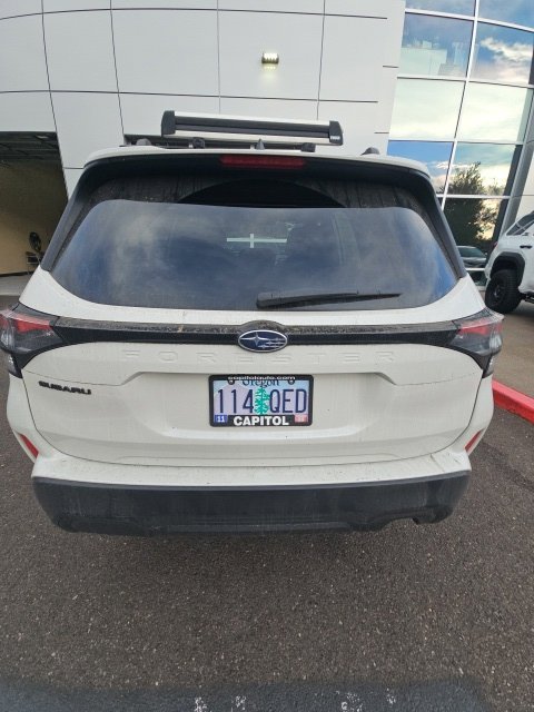 Used 2025 Subaru Forester Premium AWD/4WD image 18