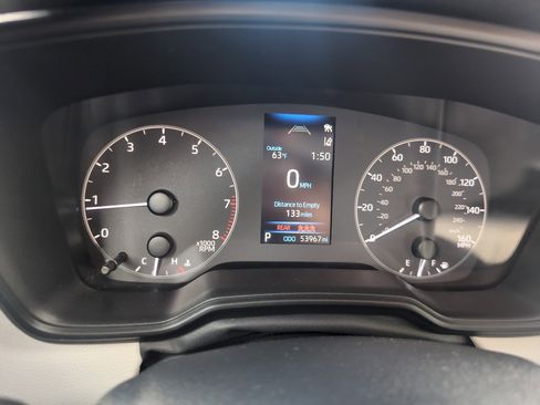 Certified 2023 Toyota Corolla Cross L image 22