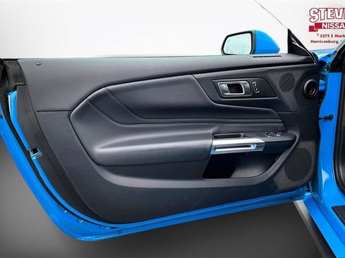 Used 2024 Ford Mustang Premium image 18