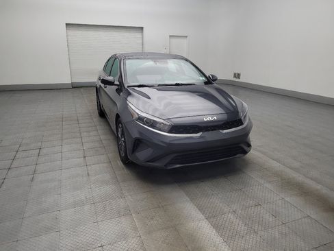 Used 2024 Kia Forte LXS FWD image 13