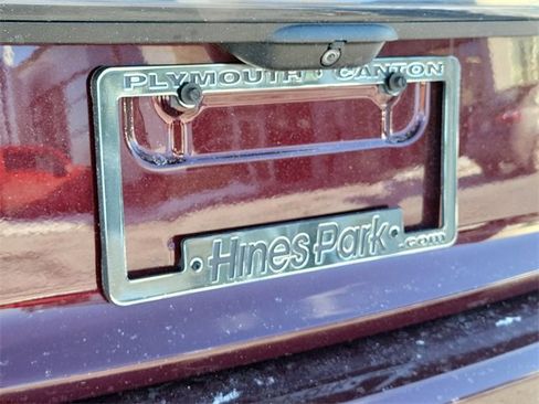 Certified 2022 Lincoln Nautilus Reserve image 28