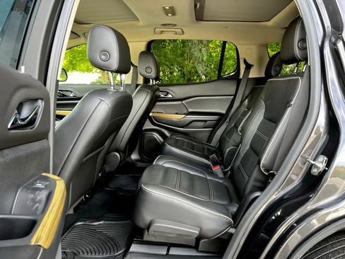 Used 2019 GMC Acadia Denali w/ Technology Package image 21