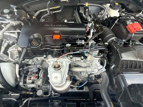 Used 2024 Honda HR-V LX image 34