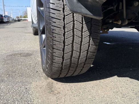 Used 2023 RAM 1500 Laramie image 12