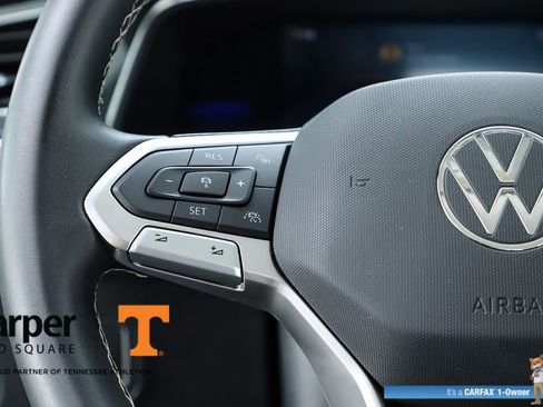 Used 2022 Volkswagen Tiguan SE FWD image 21