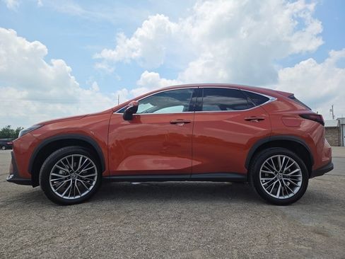 Used 2024 Lexus NX 350 AWD w/ Vision Package image 24