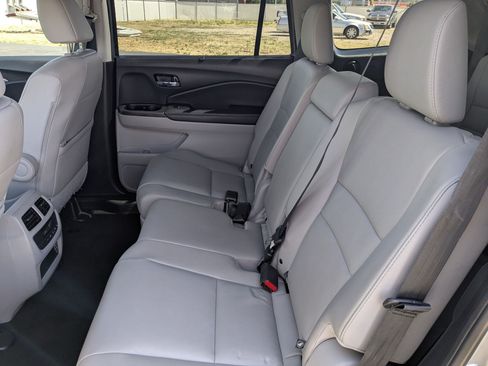 Used 2022 Honda Pilot Special Edition image 32