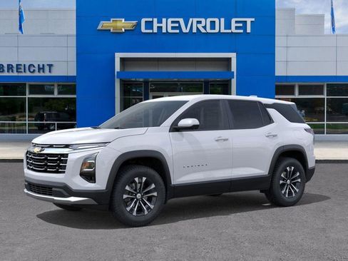 New 2026 Chevrolet Equinox LT w/ Safety and Technology Package image 2