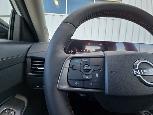 New 2026 Nissan Sentra SR FWD image 11