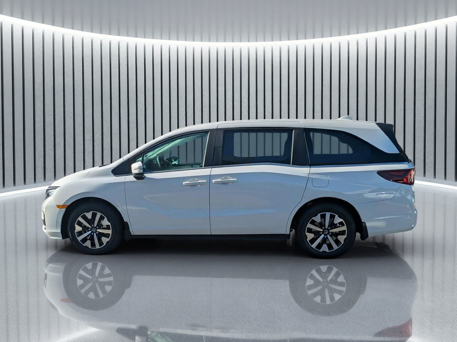 New 2027 Honda Odyssey EX-L image 9