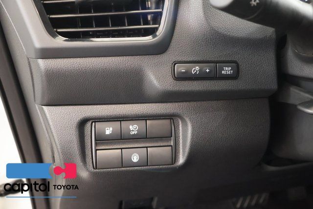 Used 2024 Nissan Leaf S FWD image 13