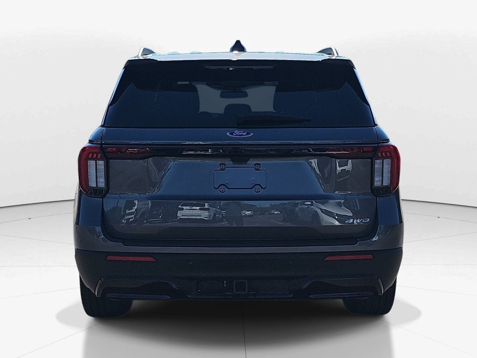 Used 2026 Ford Explorer ST-Line w/ ST-Line Street Pack AWD/4WD image 5
