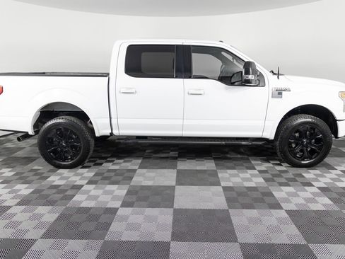 Used 2015 Ford F150 XLT w/ Equipment Group 302A Luxury image 9