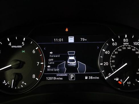 Used 2025 INFINITI QX55 Essential AWD/4WD image 16