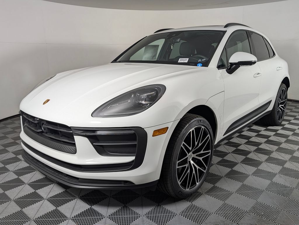 New 2026 Porsche Macan AWD/4WD image 1