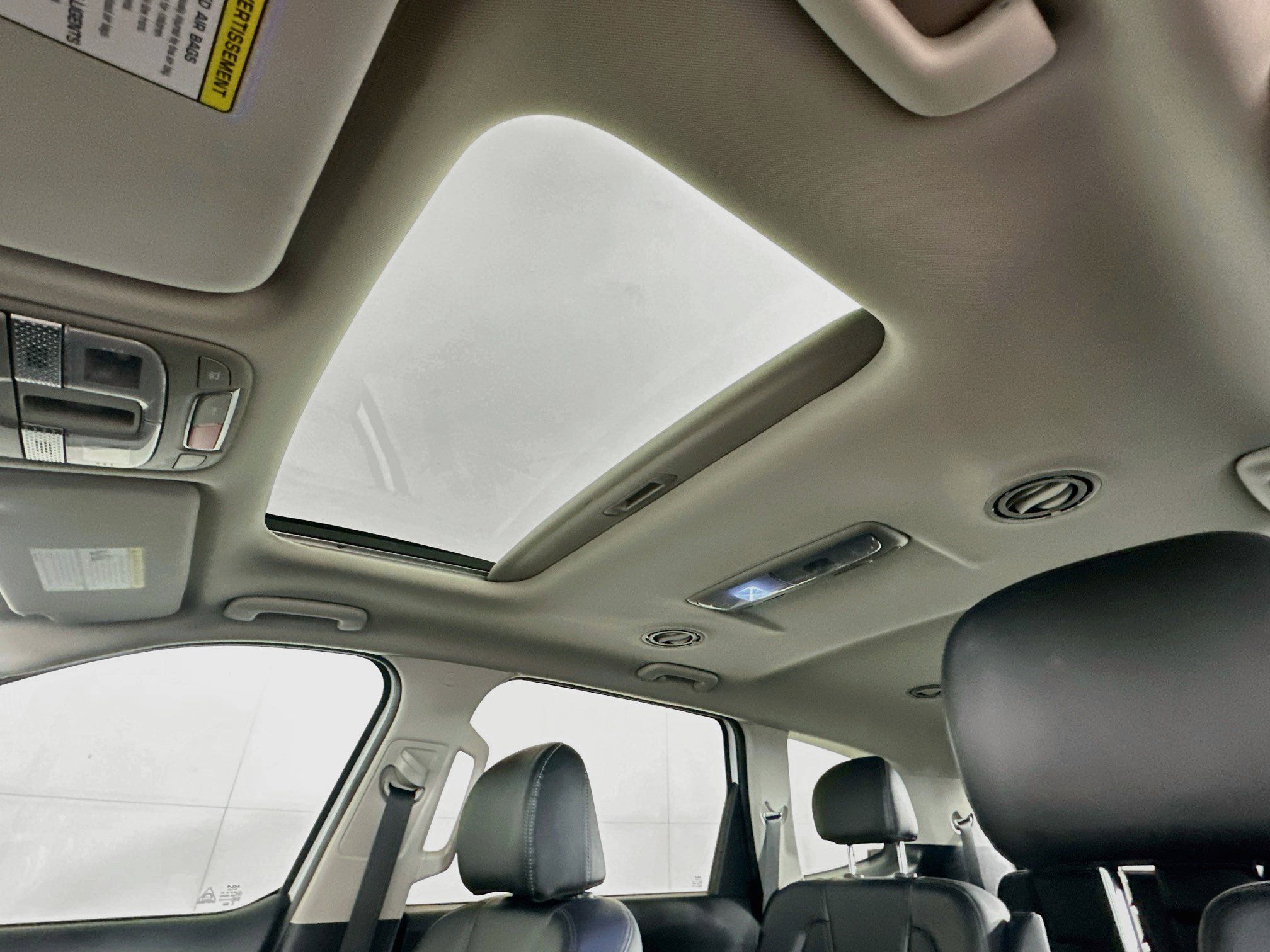 Used 2023 Kia Telluride S w/ S Sunroof Package FWD image 26