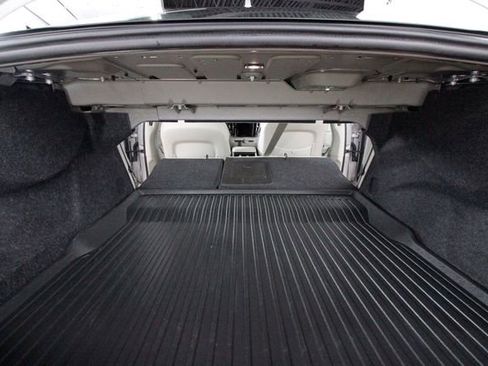 Certified 2023 Volvo S60 T8 Plus w/ Climate Package image 28