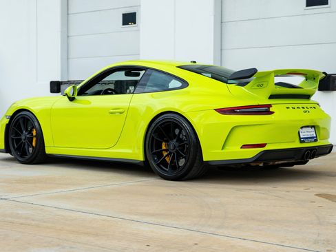 Used 2018 Porsche 911 GT3 RWD image 3