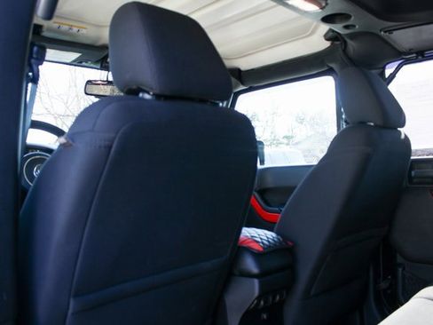 Used 2016 Jeep Wrangler Unlimited Sport w/ Quick Order Package 24S image 28