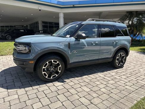 Used 2023 Ford Bronco Sport Outer Banks w/ Tech Package AWD/4WD image 21