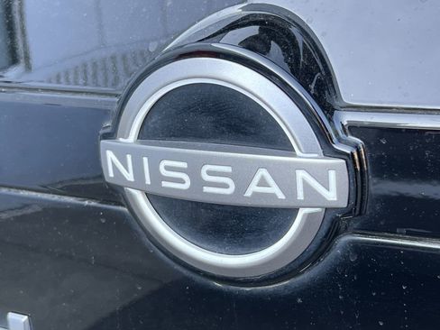 Used 2024 Nissan Pathfinder SV image 8