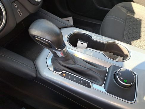 Used 2021 Chevrolet Blazer LT image 25